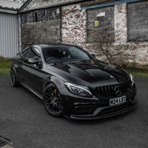 black-luxurious-mercedes