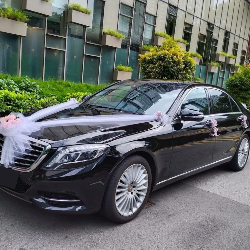 black wedding car