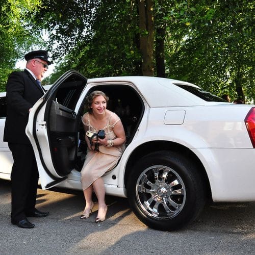 customer-enjoying-limo-arival